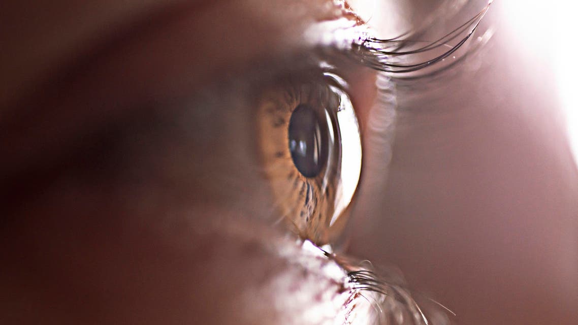 كيف تحمي طفلك من مرض التراخوما المسبب للعمى .. احذر الأماكن المزدحمة